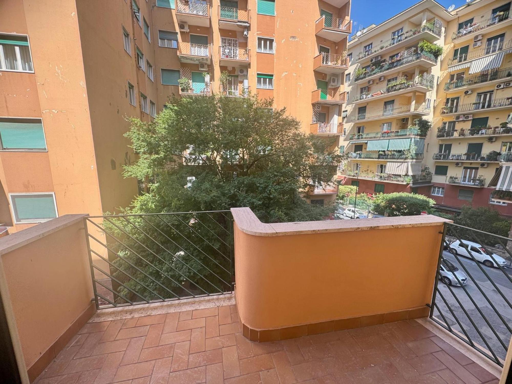 Apartment Family House Vomero Naples